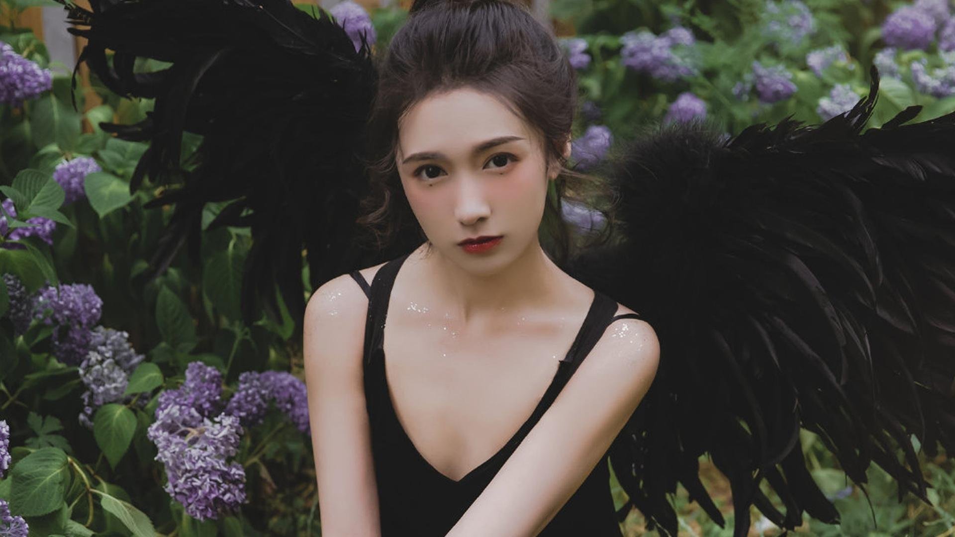 窒息时刻拉文一锤定音，76人鏖战加时，一记三分埋葬紫金军团