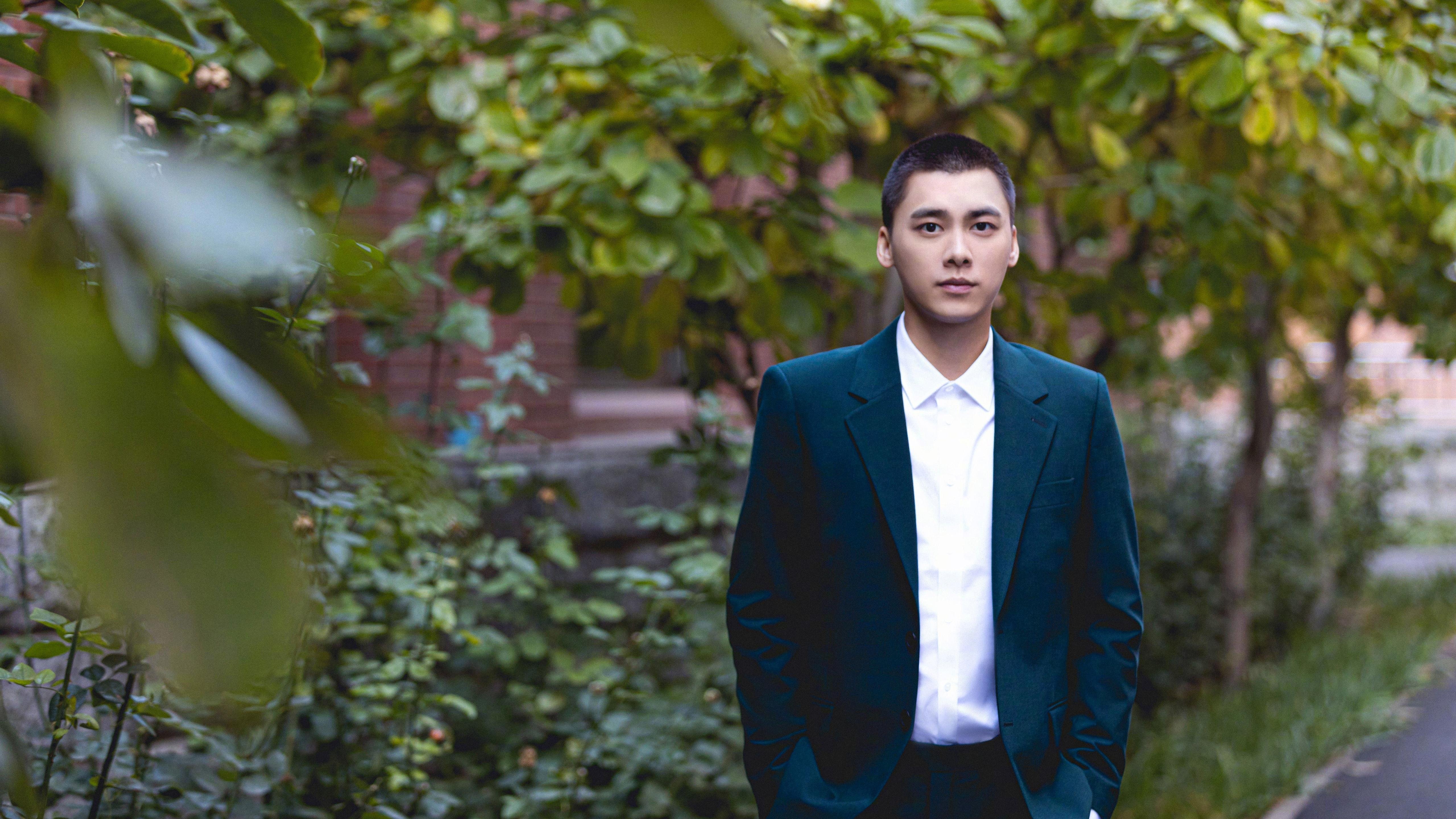 同一天的彼岸与此时,体育世界总是相信下次触球