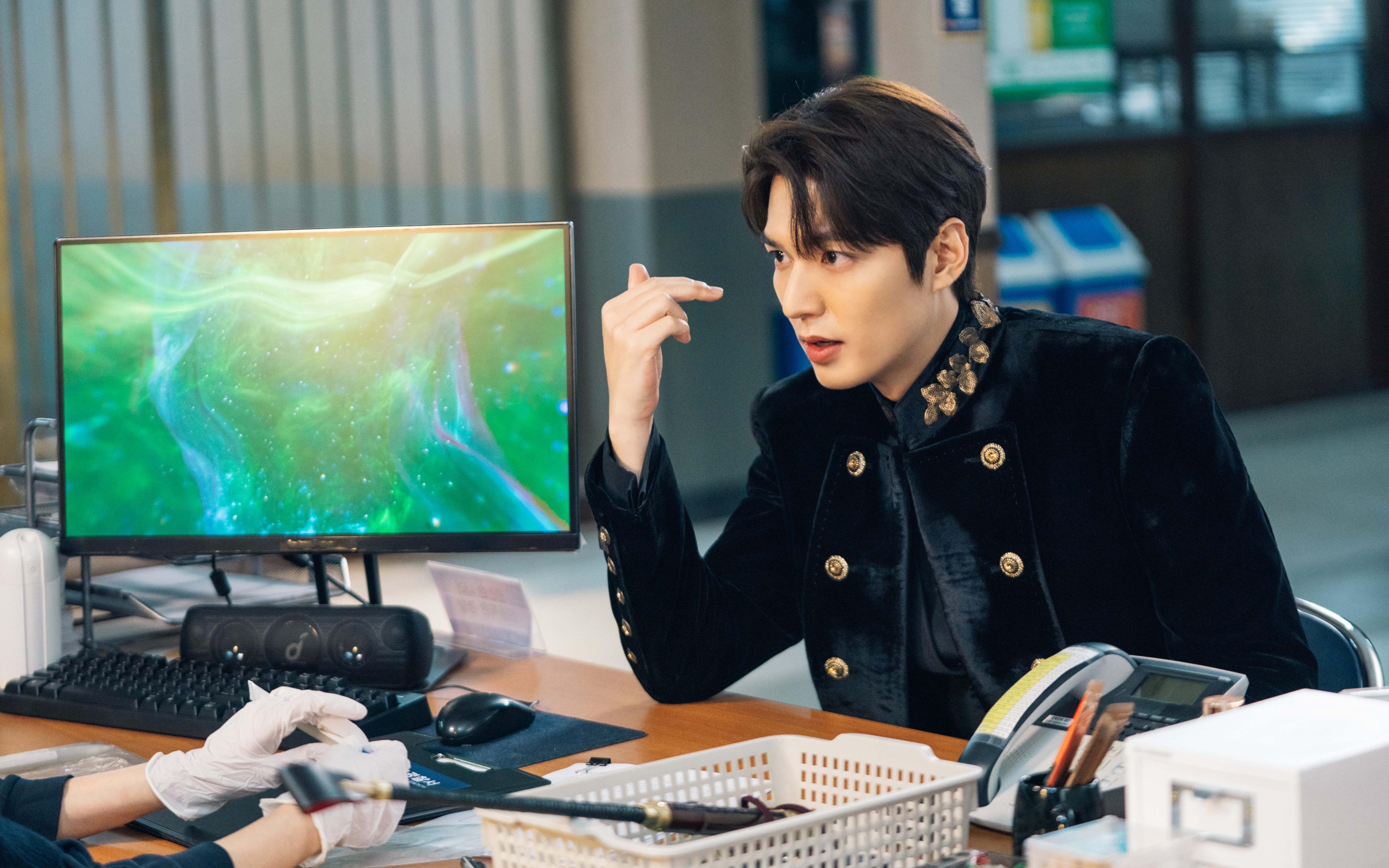 加克波一己之力难敌整体风暴，曼城精密机器拆解巴黎华丽单兵