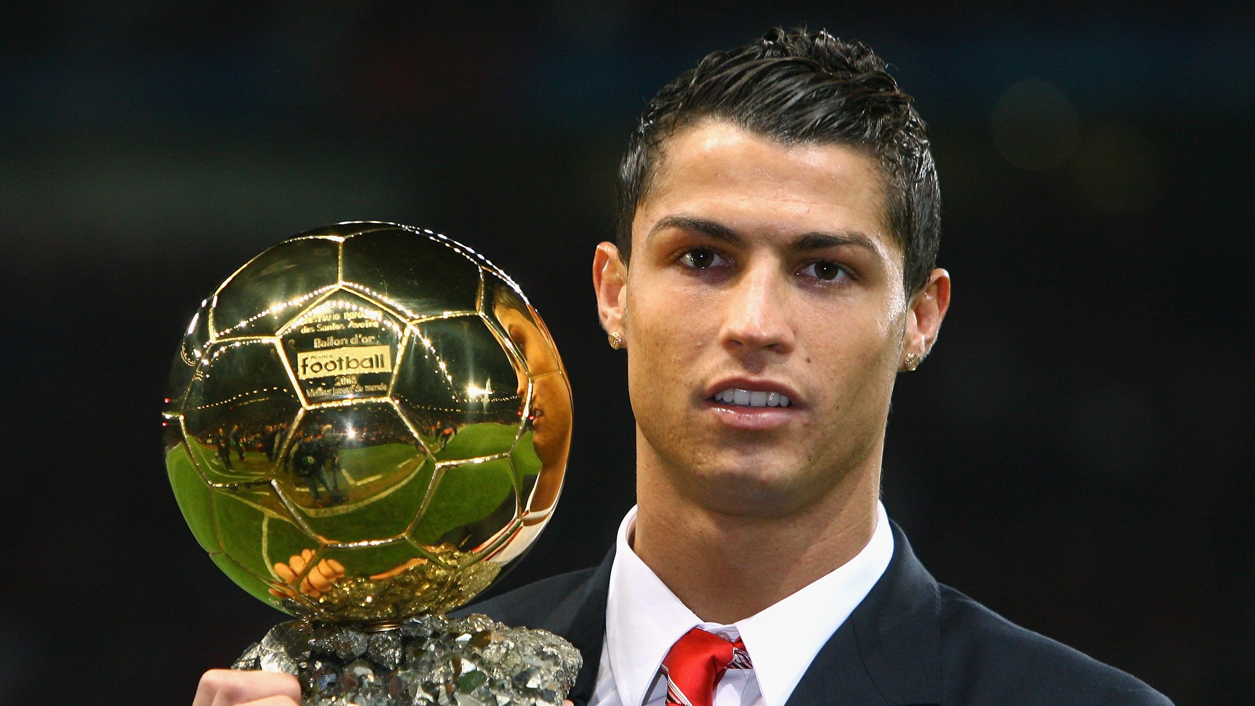 冰与火的对决，暴雪中唯一法则—基耶萨改写冰岛VS厄瓜多尔的历史脚本