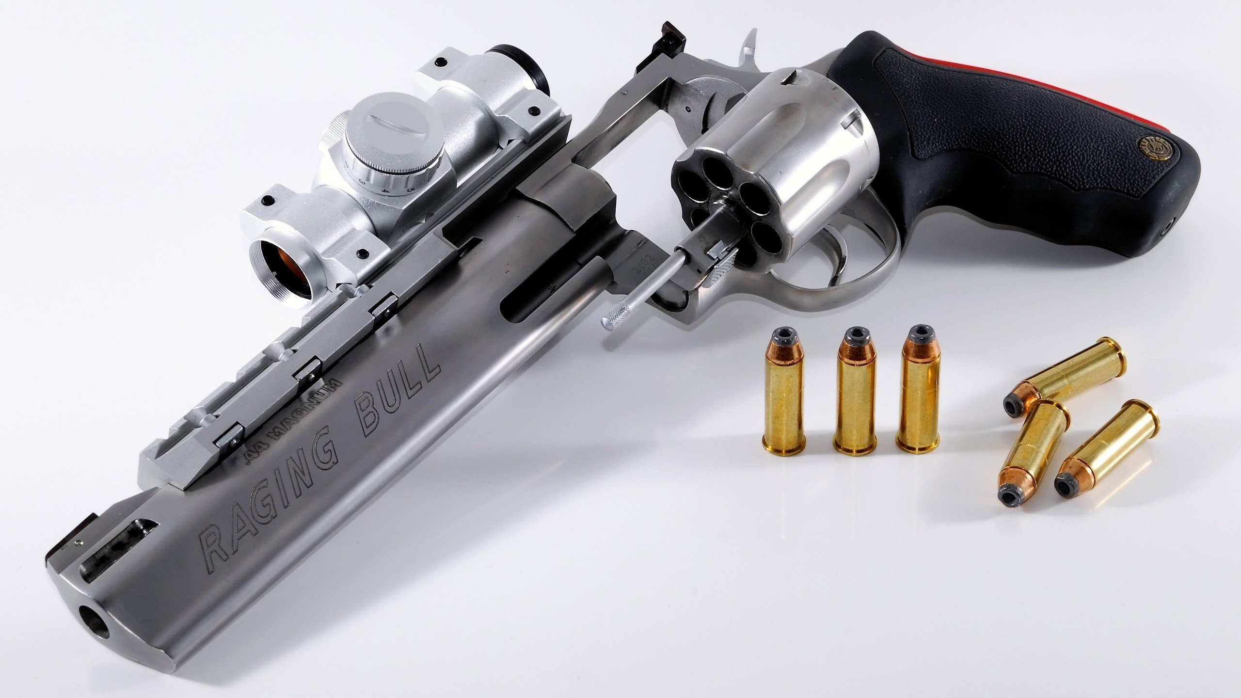 广东的涡轮增压被谁按下了降速按钮？霍勒迪成逆转关键先生